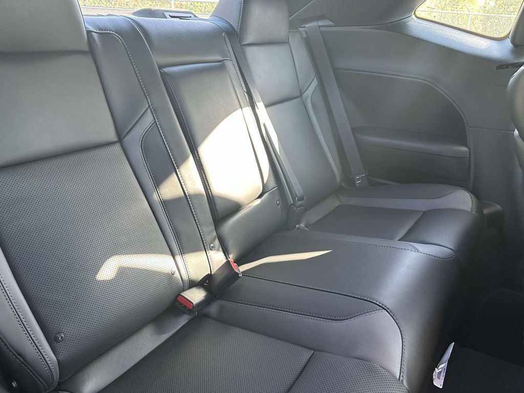 New 2023 Dodge Challenger SXT w/ Plus Package RWD image 17
