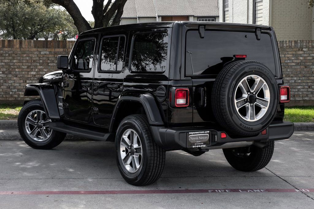 Used 2023 Jeep Wrangler Sahara w/ Cold Weather Group image 20