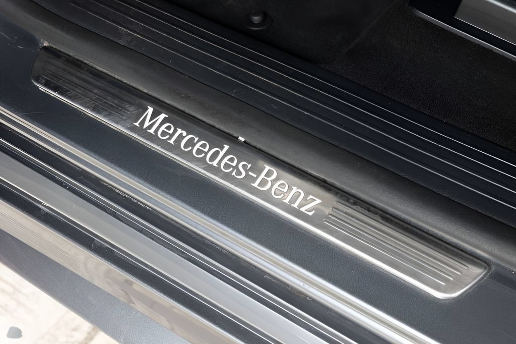 Used 2024 Mercedes-Benz GLE 350 4MATIC image 49