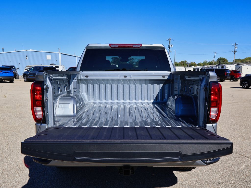 New 2026 GMC Sierra 1500 Elevation image 5