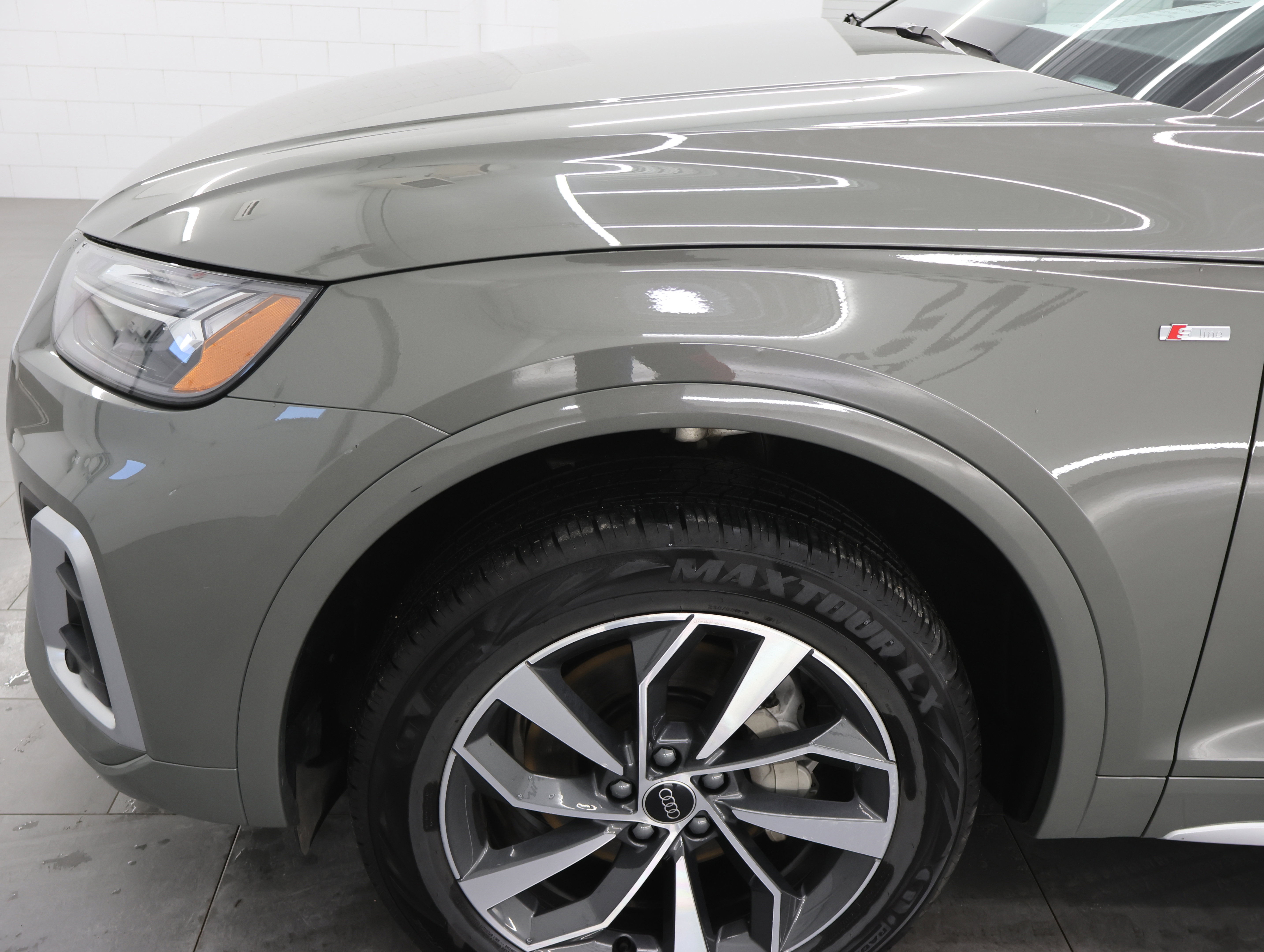 Used 2024 Audi Q5 2.0T Premium Plus image 40