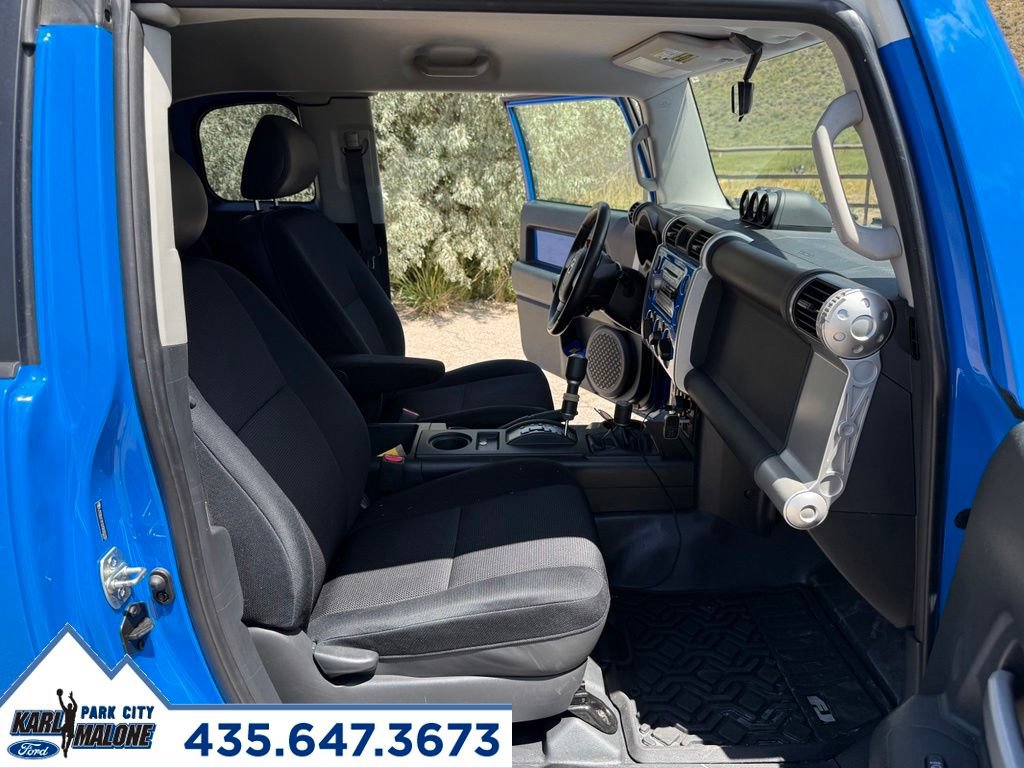 Used 2007 Toyota FJ Cruiser 4WD image 25