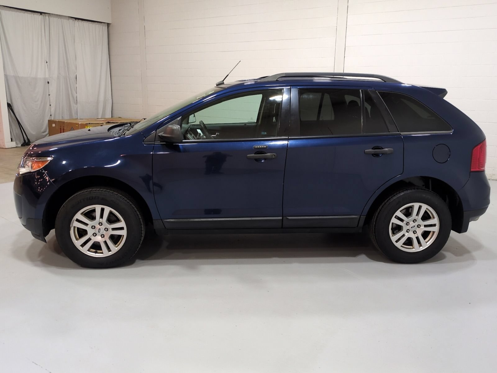 Used 2012 Ford Edge SE FWD image 6