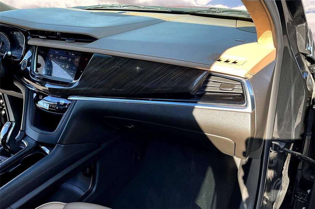 Certified 2023 Cadillac XT6 Sport w/ Platinum Package image 25