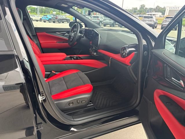 New 2026 Chevrolet Blazer EV RS AWD/4WD image 33
