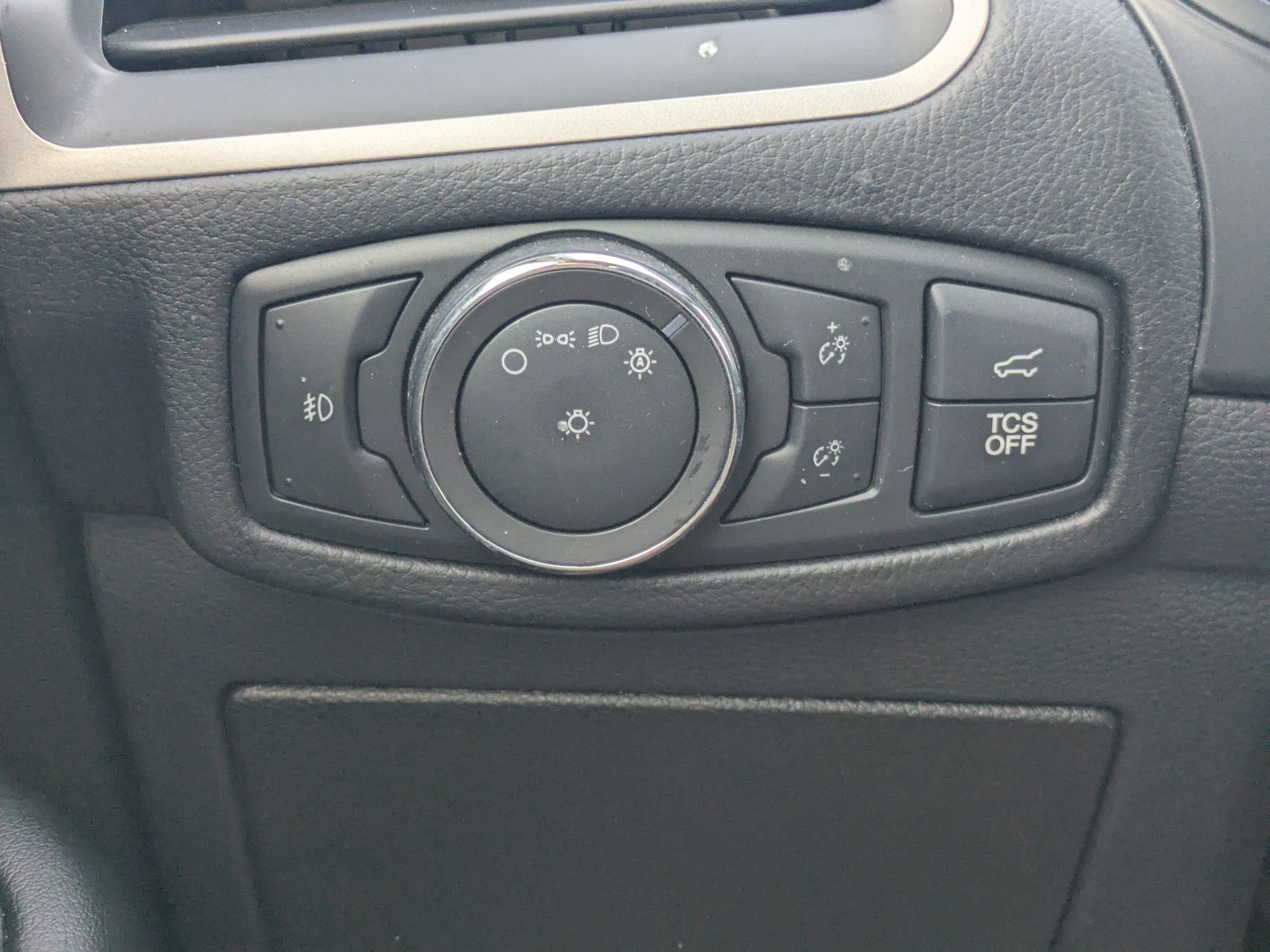 Used 2022 Ford Edge SEL w/ Convenience Package AWD/4WD image 25