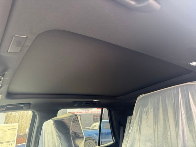 New 2026 Chevrolet Tahoe Premier image 9