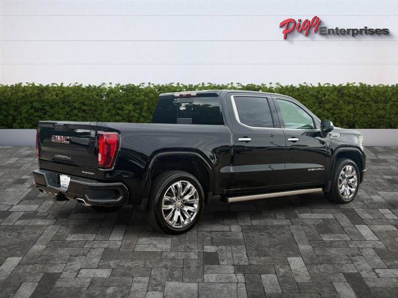 Used 2025 GMC Sierra 1500 Denali w/ Denali Reserve Package AWD/4WD image 7