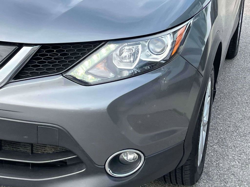 Used 2019 Nissan Rogue Sport SV w/ Technology Package image 32