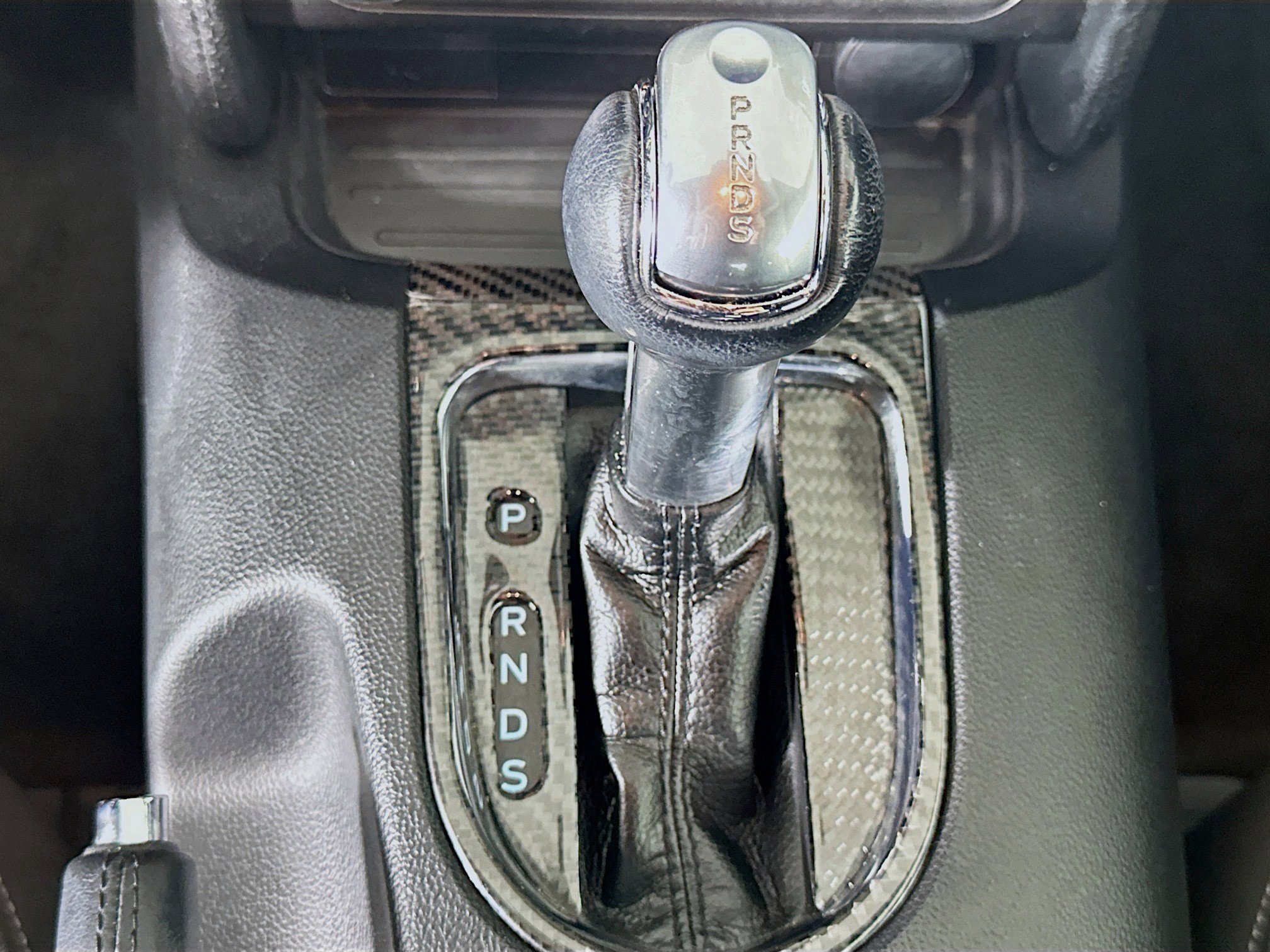 Used 2017 Ford Mustang V6 image 24