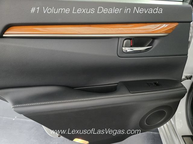Used 2014 Lexus ES 300h w/ Luxury Package w/Bamboo Trim FWD image 19