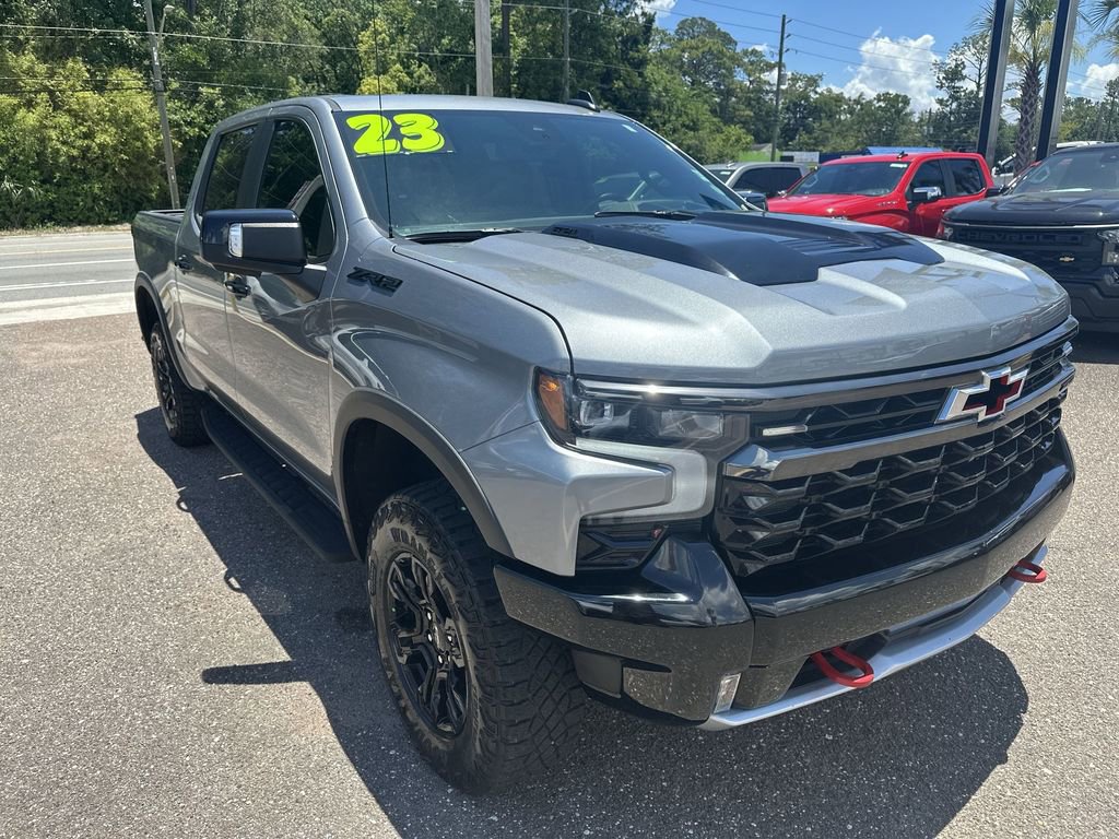 Used 2023 Chevrolet Silverado 1500 ZR2 w/ Technology Package AWD/4WD image 10