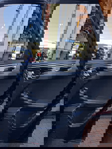 Used 2021 Porsche Macan image 49