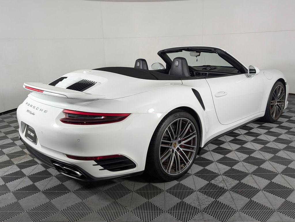 Certified 2019 Porsche 911 Turbo image 7