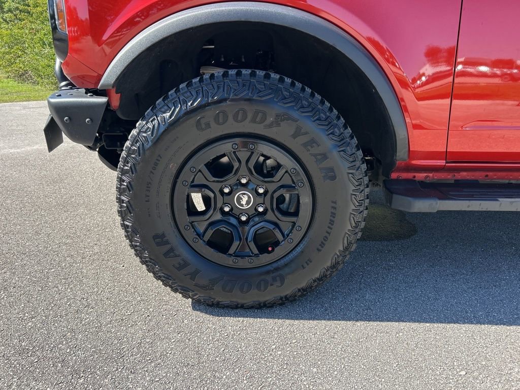 Used 2023 Ford Bronco Wildtrak image 49