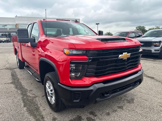 Used 2025 Chevrolet Silverado 2500 W/T w/ Snow Plow Prep/Camper Package AWD/4WD image 3