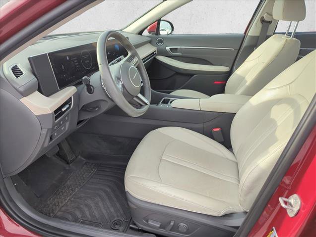 Used 2024 Hyundai Sonata Limited FWD image 11