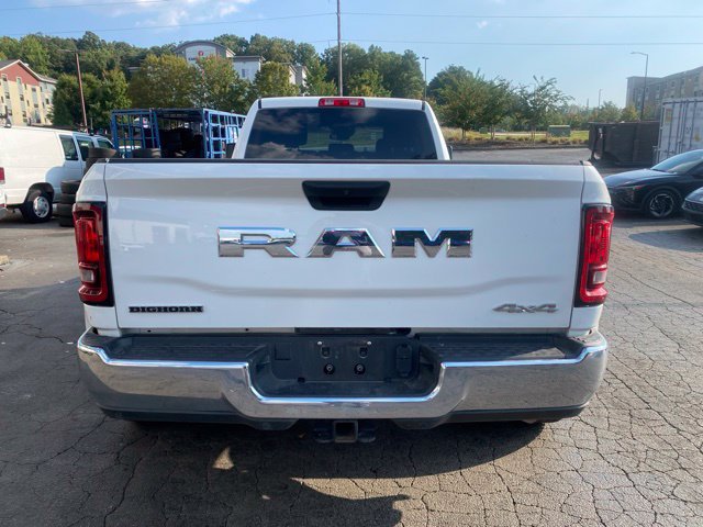 Used 2026 RAM 3500 Big Horn AWD/4WD image 6
