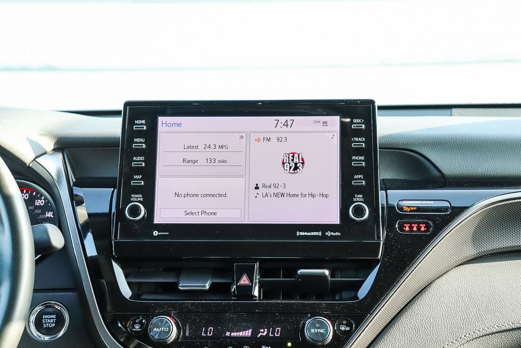 Used 2024 Toyota Camry XSE FWD image 16