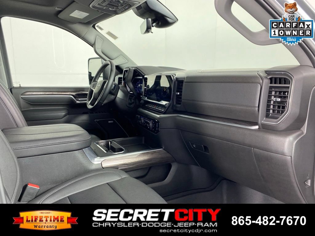 Used 2025 Chevrolet Silverado 2500 LTZ w/ Trail Boss Package AWD/4WD image 30