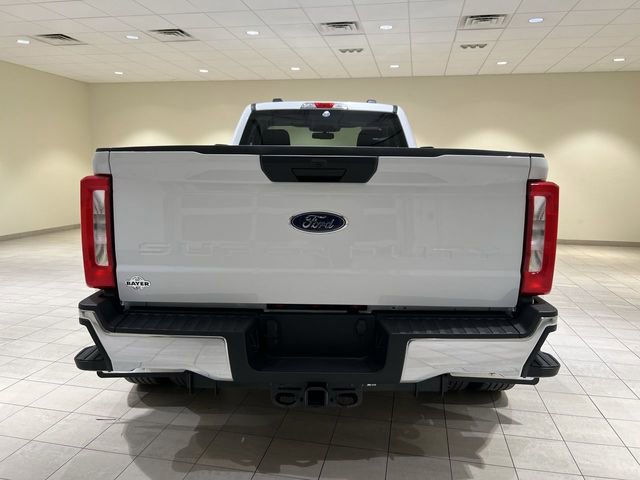 Certified 2023 Ford F350 XLT AWD/4WD image 4