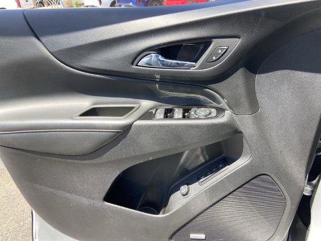 Used 2022 Chevrolet Equinox Premier AWD/4WD image 19