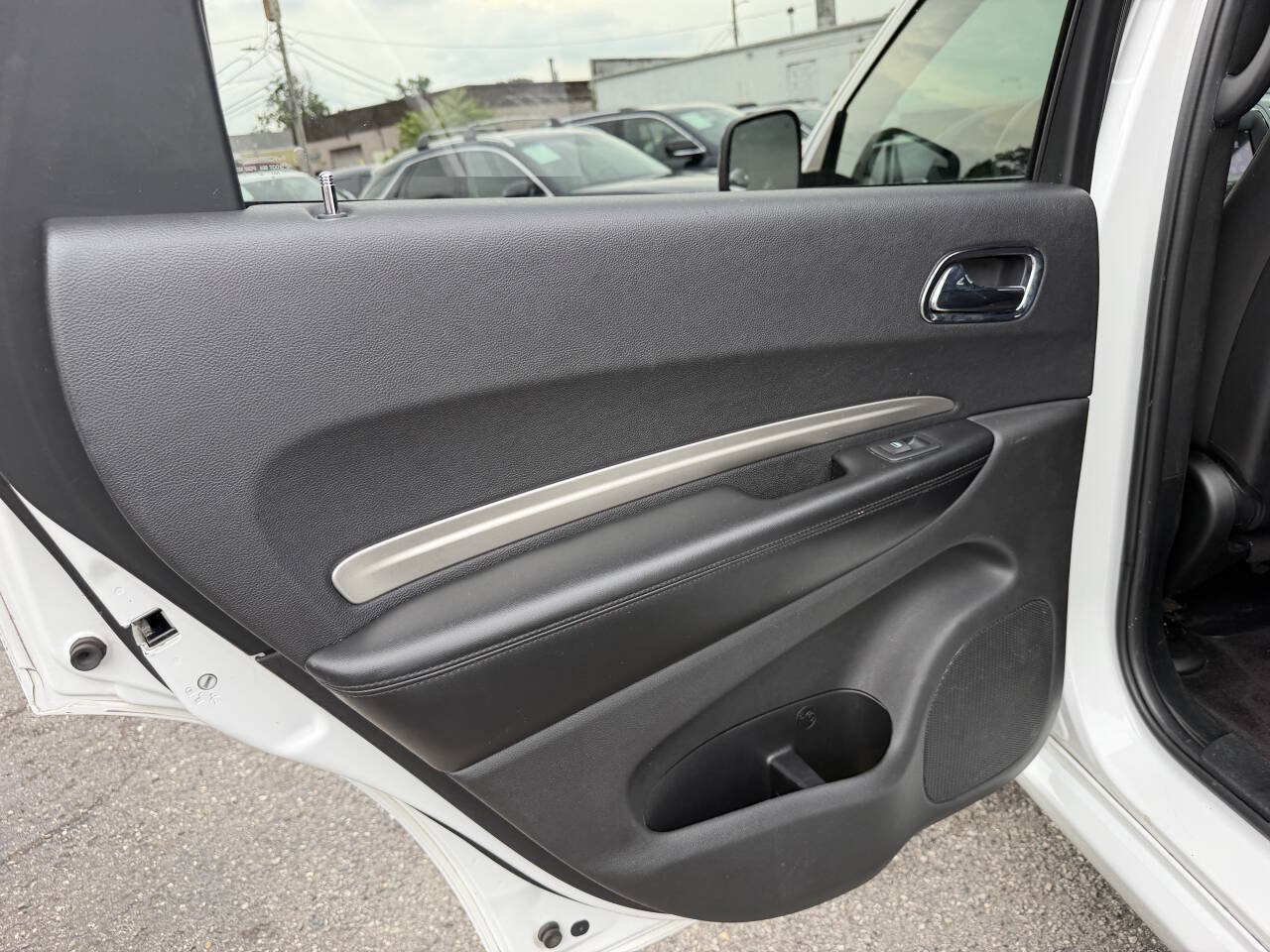 Used 2018 Dodge Durango SXT w/ Quick Order Package 2BB AWD/4WD image 11