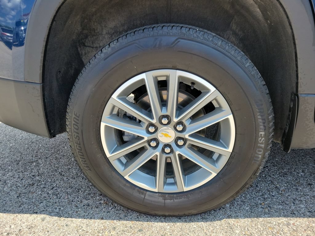 Certified 2023 Chevrolet Traverse LT FWD image 5