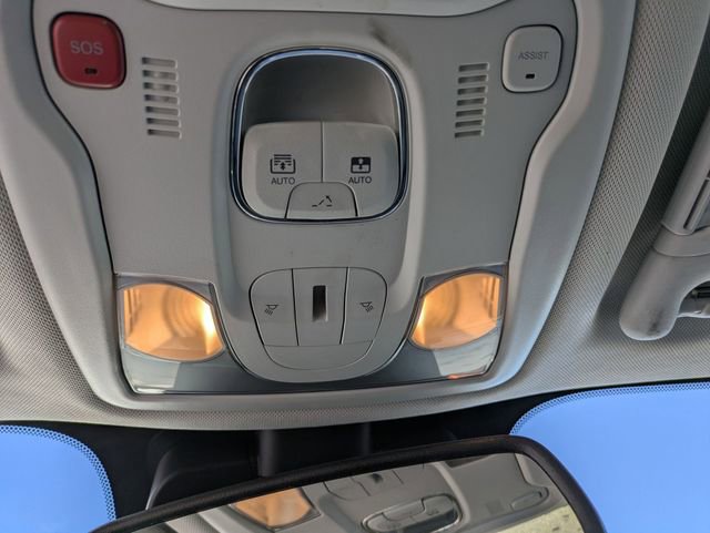 Used 2021 Jeep Renegade Limited w/ Sun & Sound Group image 15