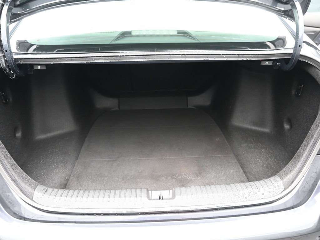 Certified 2023 Honda Accord EX image 28