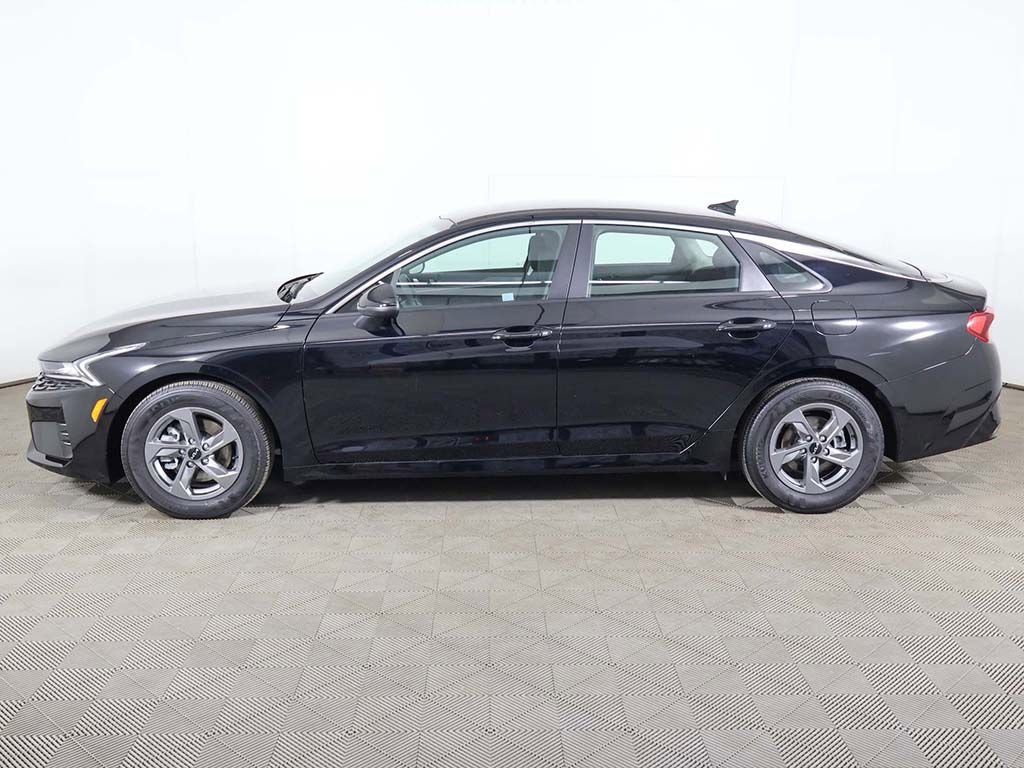 Used 2023 Kia K5 LXS FWD image 16