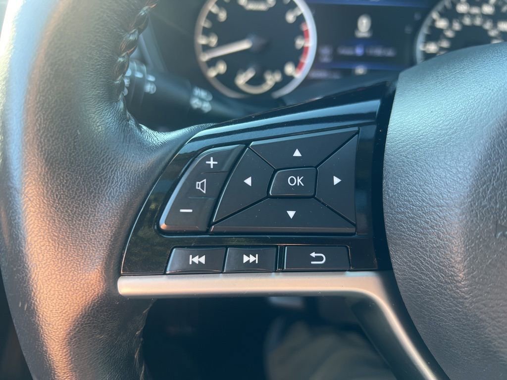 Used 2020 Nissan Altima 2.5 SV image 59