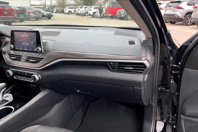 Certified 2024 Nissan Altima 2.5 SV image 18