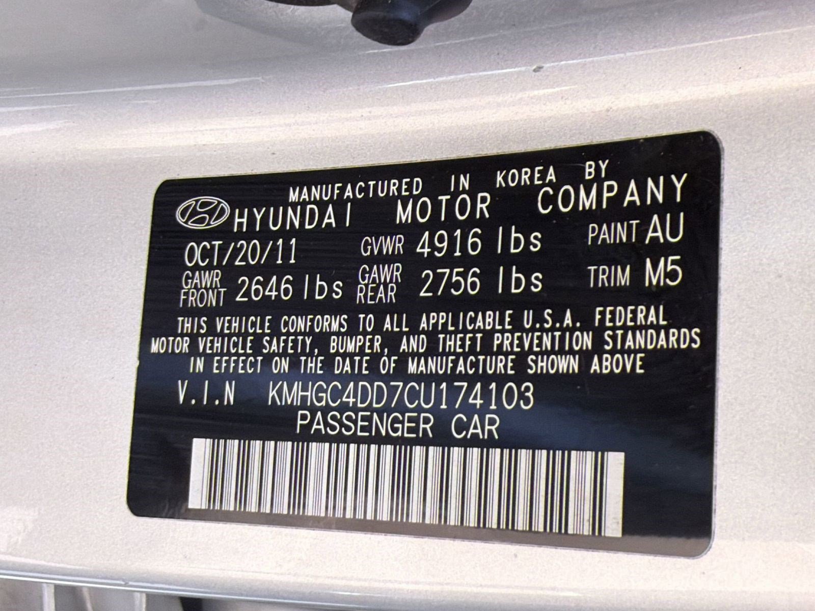 Used 2012 Hyundai Genesis 3.8 RWD image 20