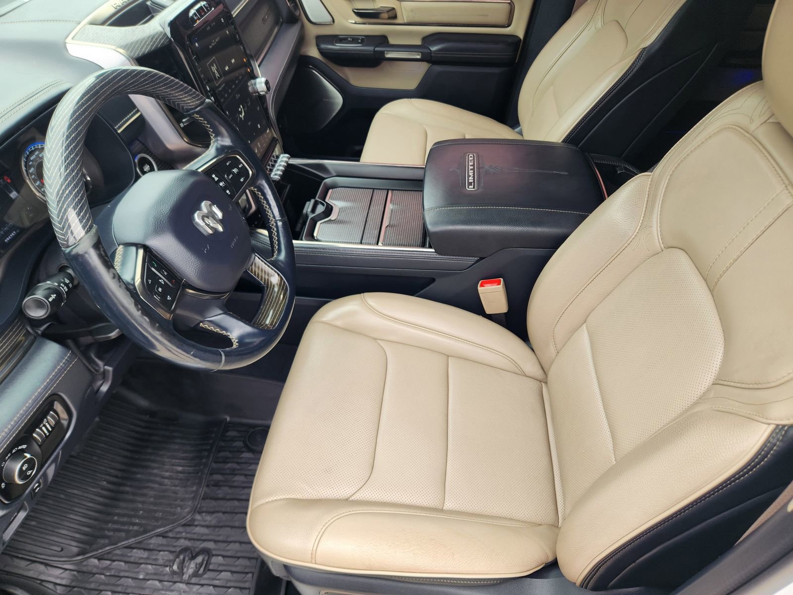 Used 2019 RAM 1500 Limited AWD/4WD image 14