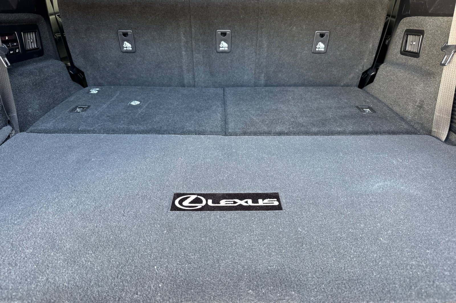 Used 2019 Lexus RX 350L Luxury w/ Accessory Package AWD/4WD image 19