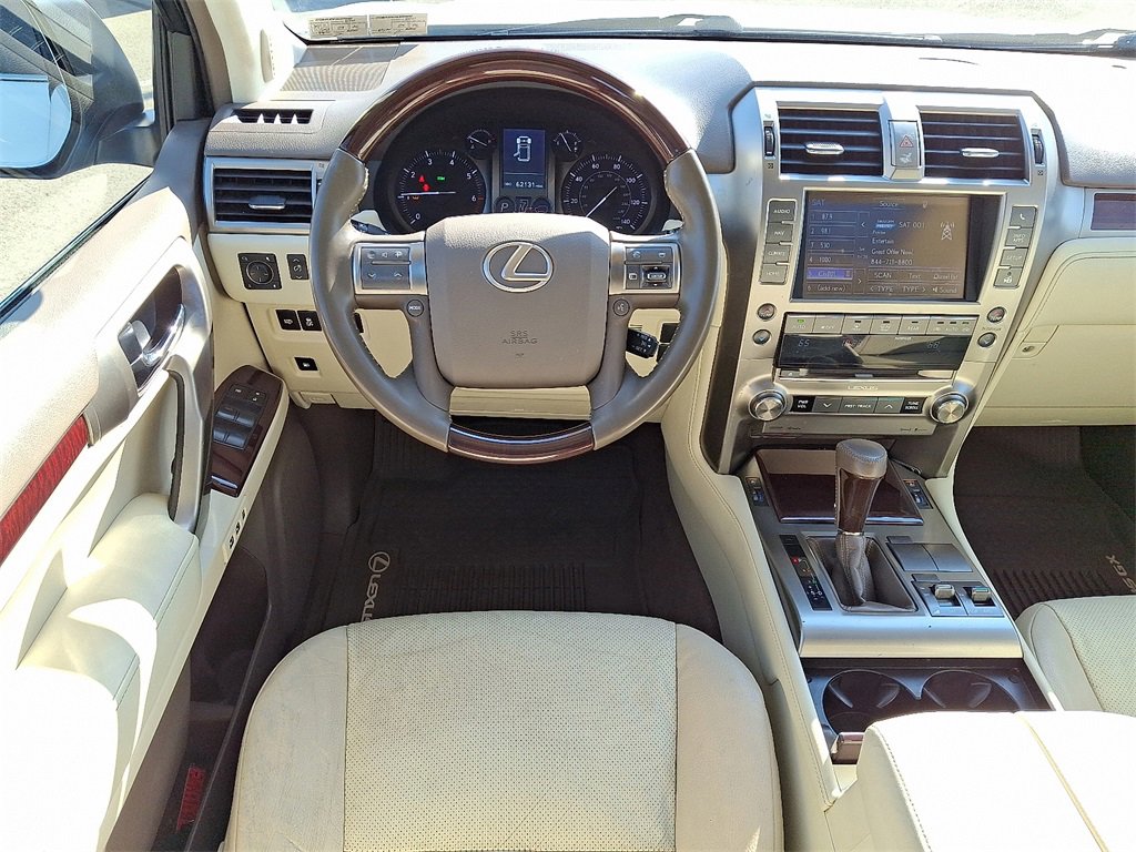 Used 2019 Lexus GX 460 image 11
