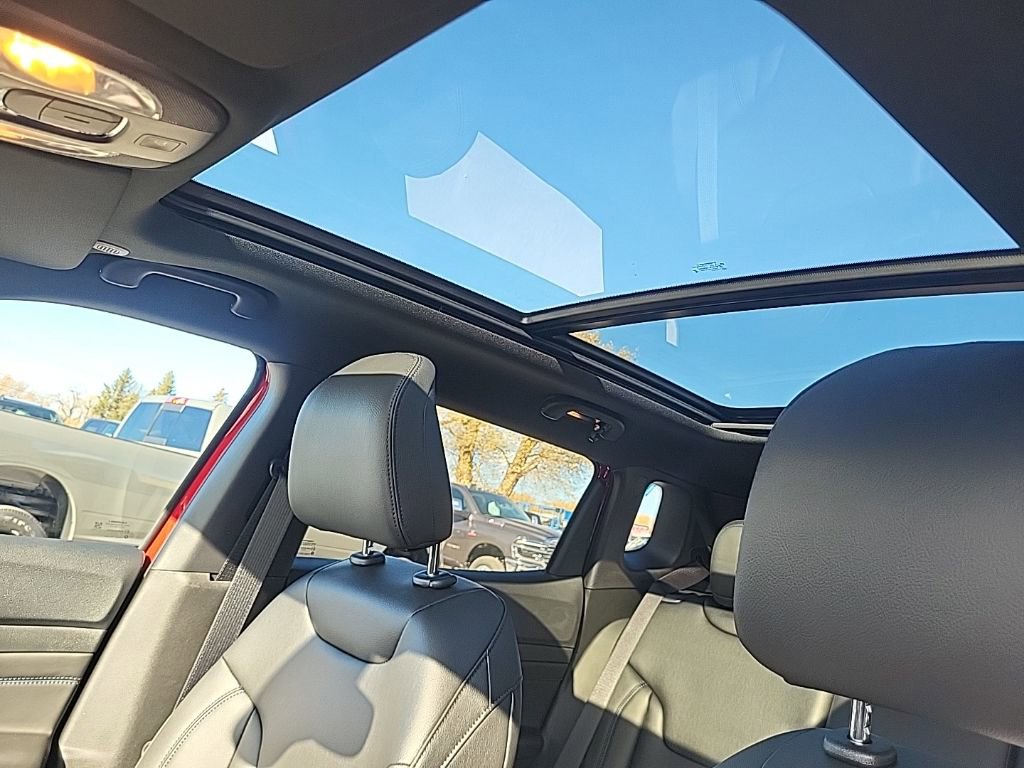 New 2026 Jeep Compass Limited w/ Sun, Sound & Navigation Group image 10