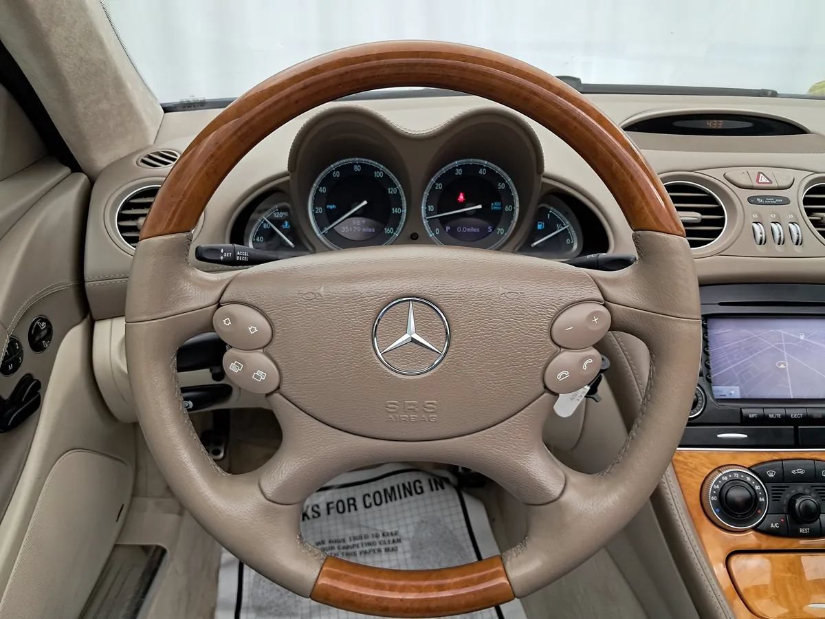 Used 2007 Mercedes-Benz SL 600 image 18