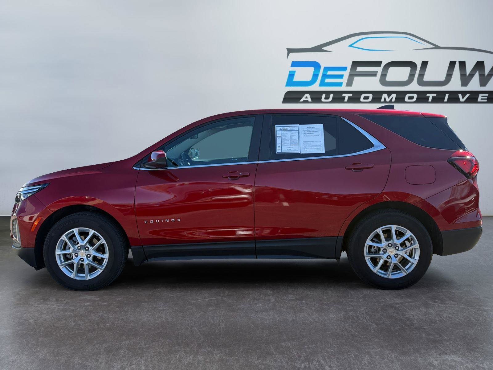 Used 2023 Chevrolet Equinox LT image 6