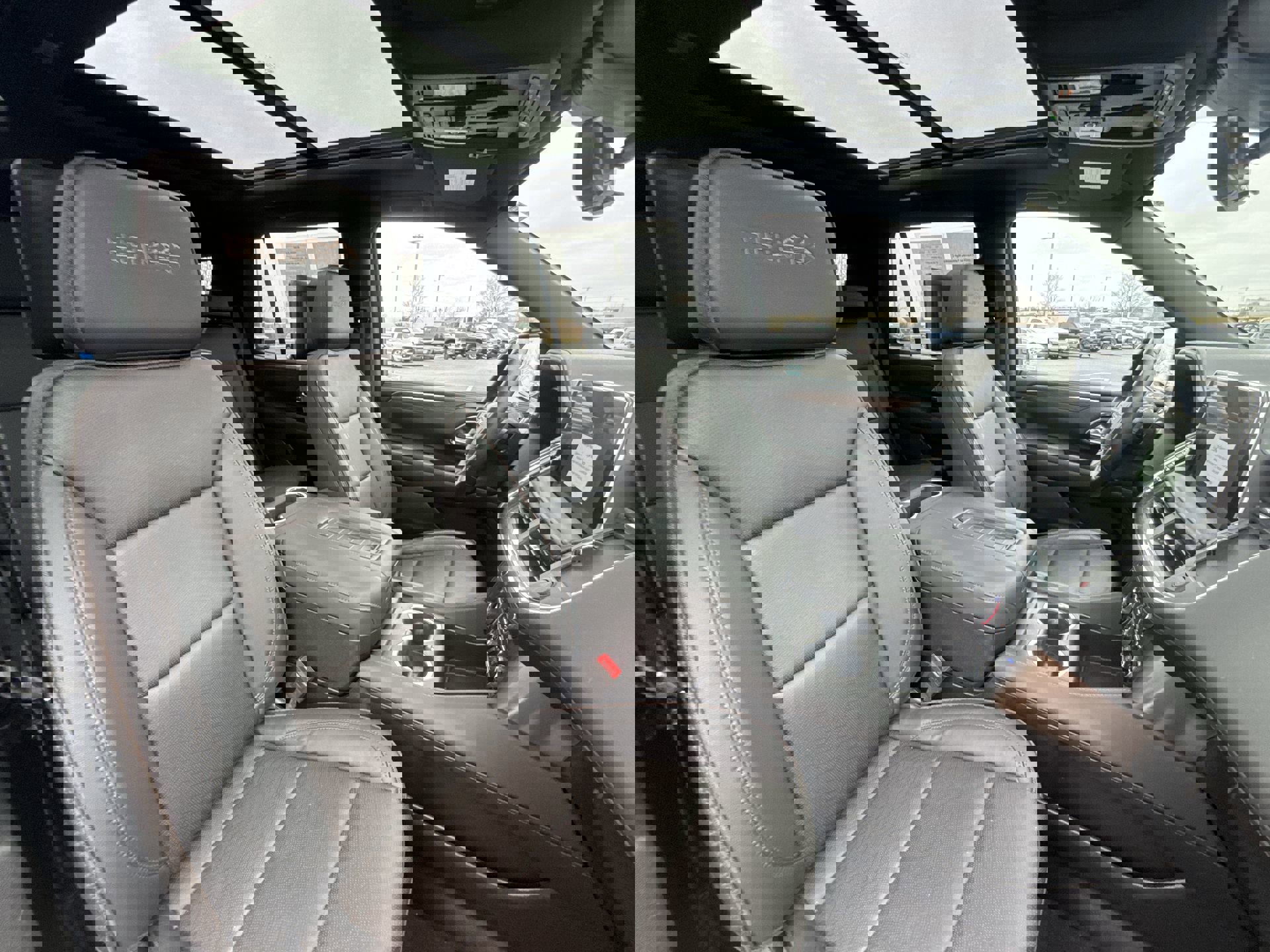 Used 2024 Chevrolet Tahoe High Country w/ Advanced Technology Package image 26