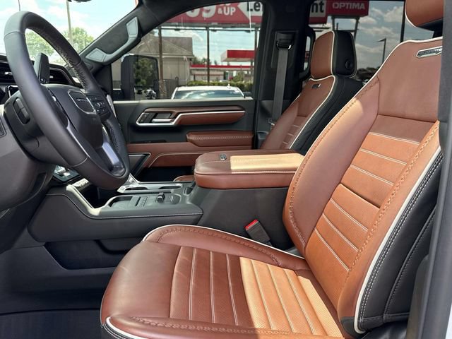 Used 2026 GMC Sierra 2500 Denali Ultimate AWD/4WD image 9