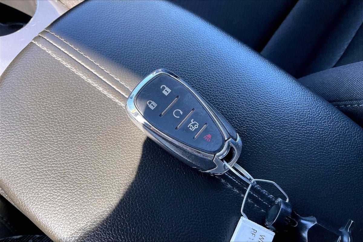 Used 2024 Chevrolet Malibu LT FWD image 11