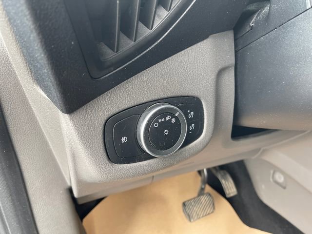 Used 2022 Ford Transit Connect XLT image 21