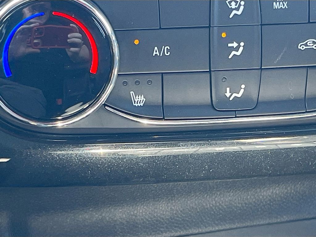 Used 2024 Chevrolet TrailBlazer RS w/ Driver Confidence Package image 20