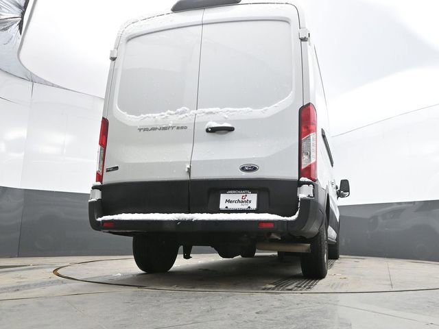 Used 2023 Ford Transit 250 Medium Roof image 33
