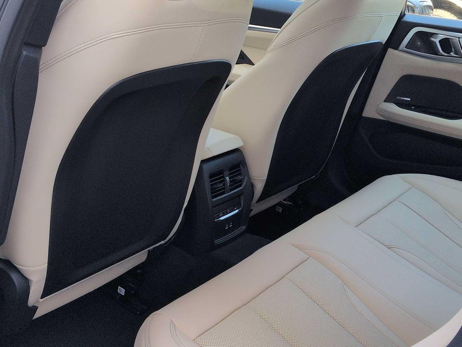 Used 2026 BMW i4 xDrive40i w/ M Sport Package AWD/4WD image 19