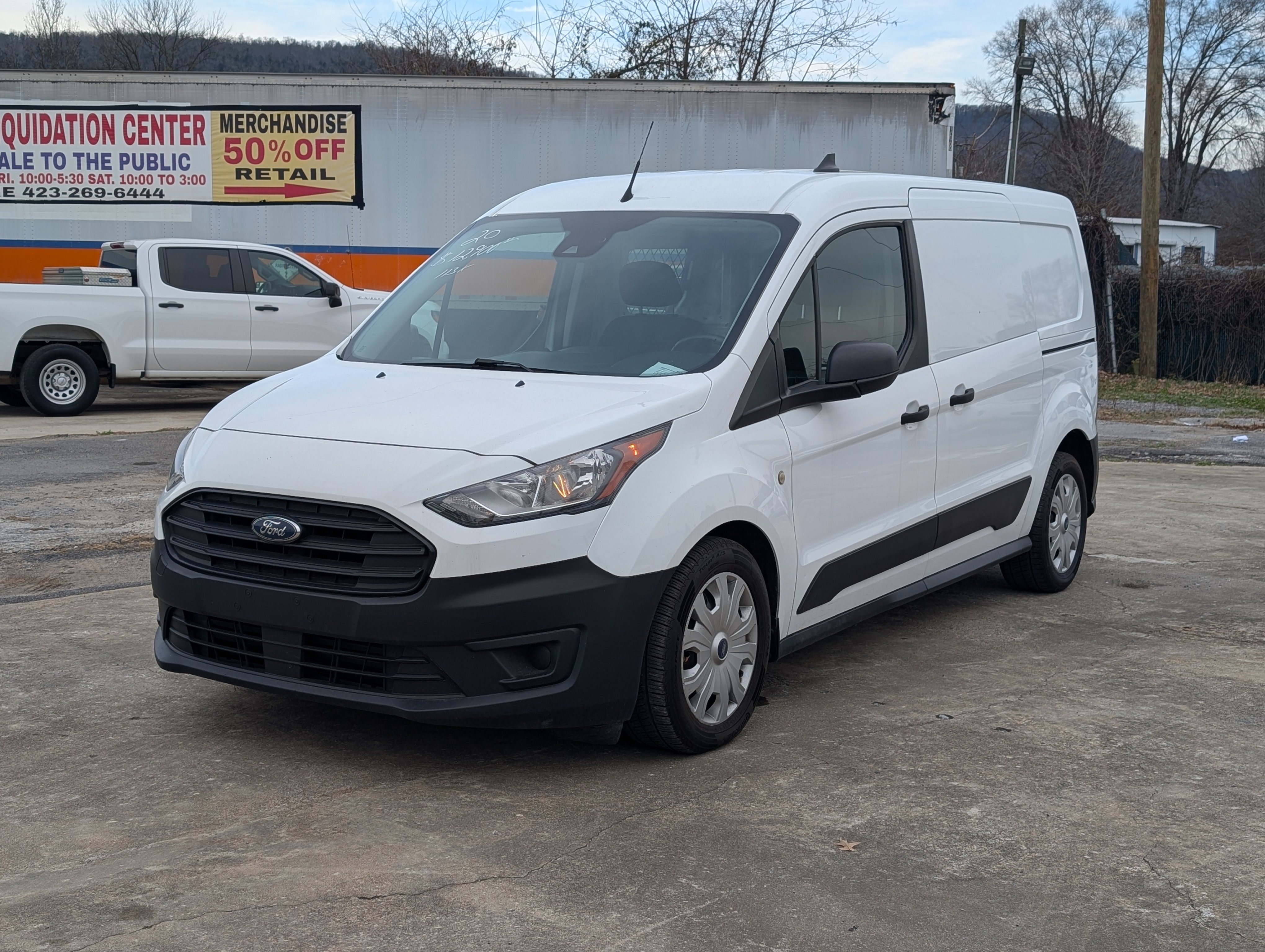 Used 2020 Ford Transit Connect XL image 2