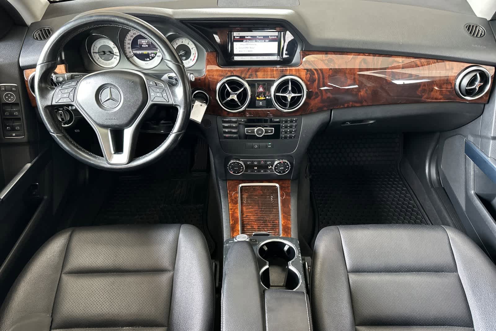 Used 2013 Mercedes-Benz GLK 350 2WD image 3