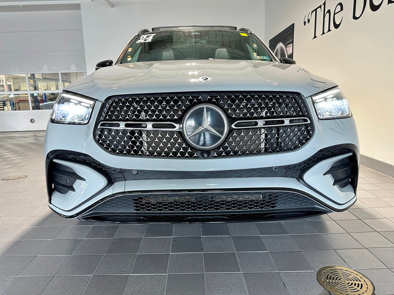 Certified 2024 Mercedes-Benz GLE 350 4MATIC image 2